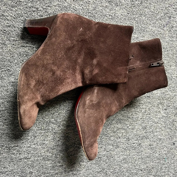Louboutin Brown Suede Boots, size 38.5 - Picture 4 of 15